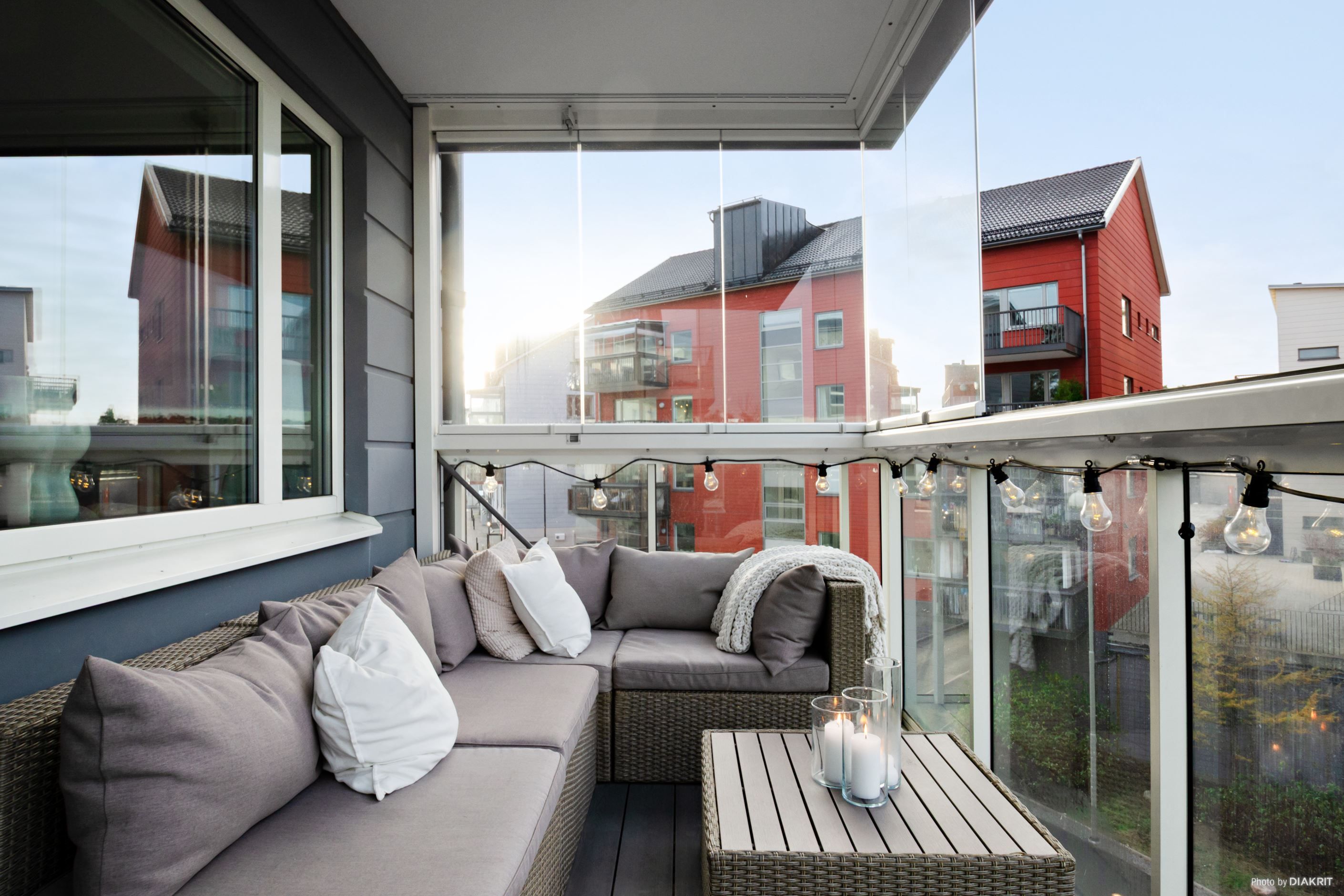 Inglasad balkong, nås från vardagsrummet