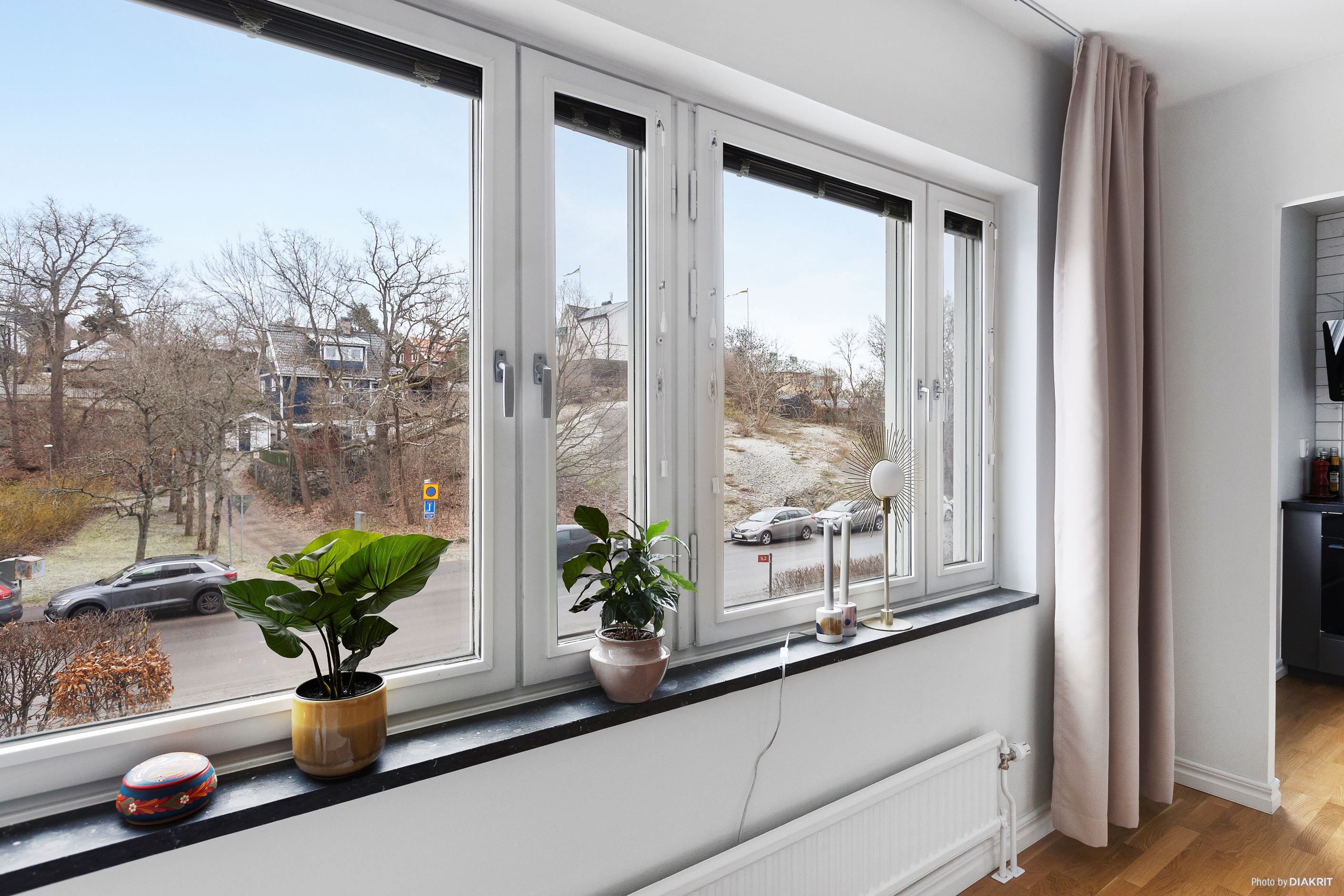 Fritt läge utan direkt insyn