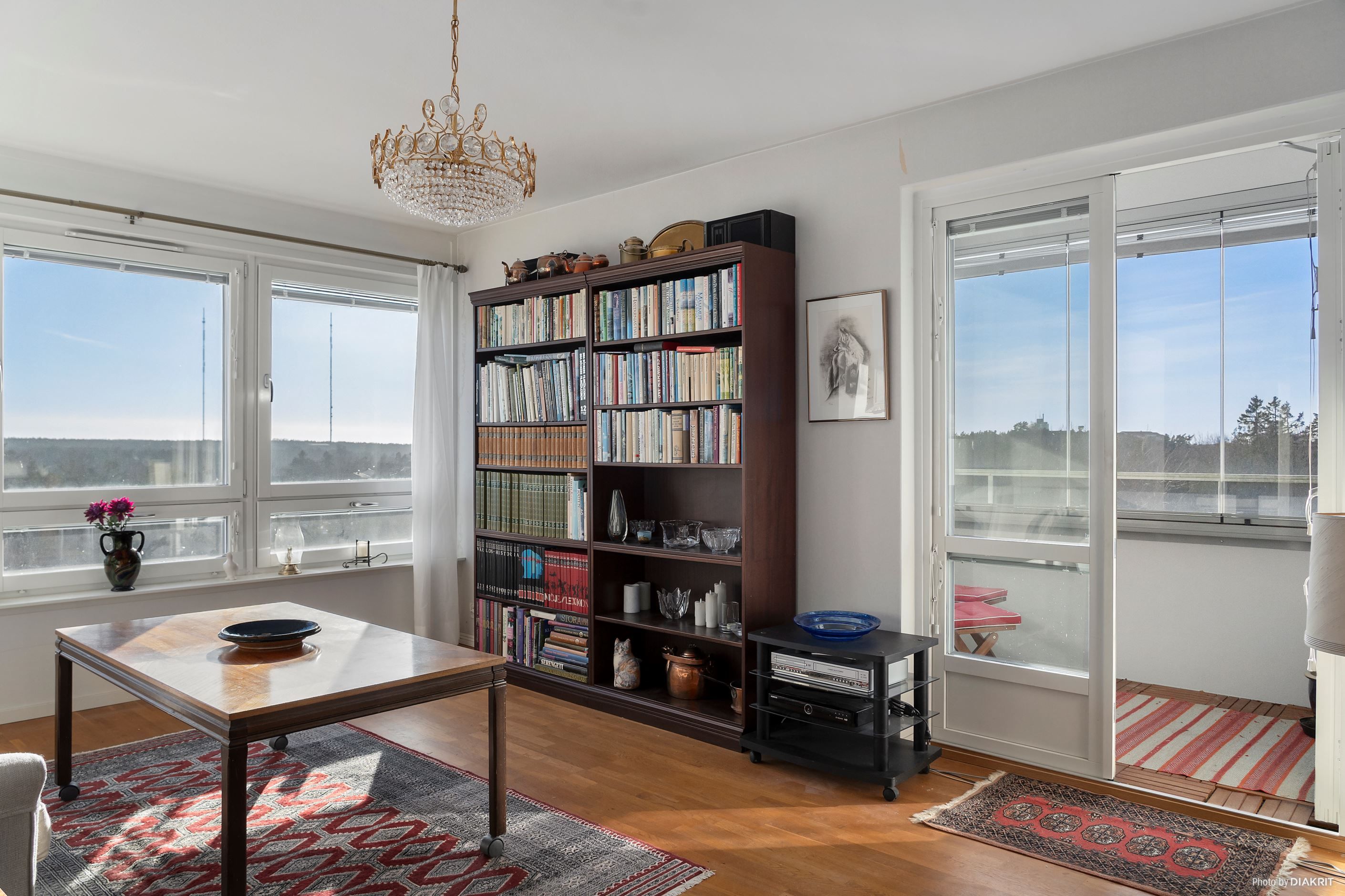 Fönster i två väderstreck