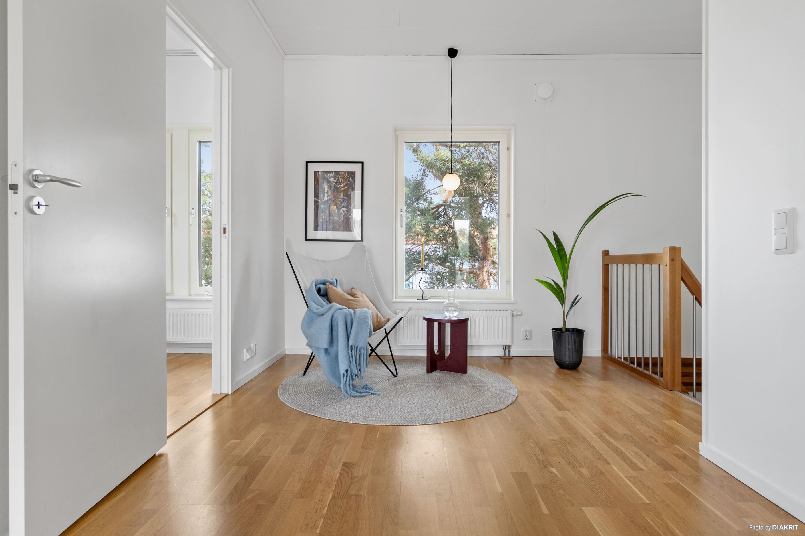 Övre hall med plats för möblering