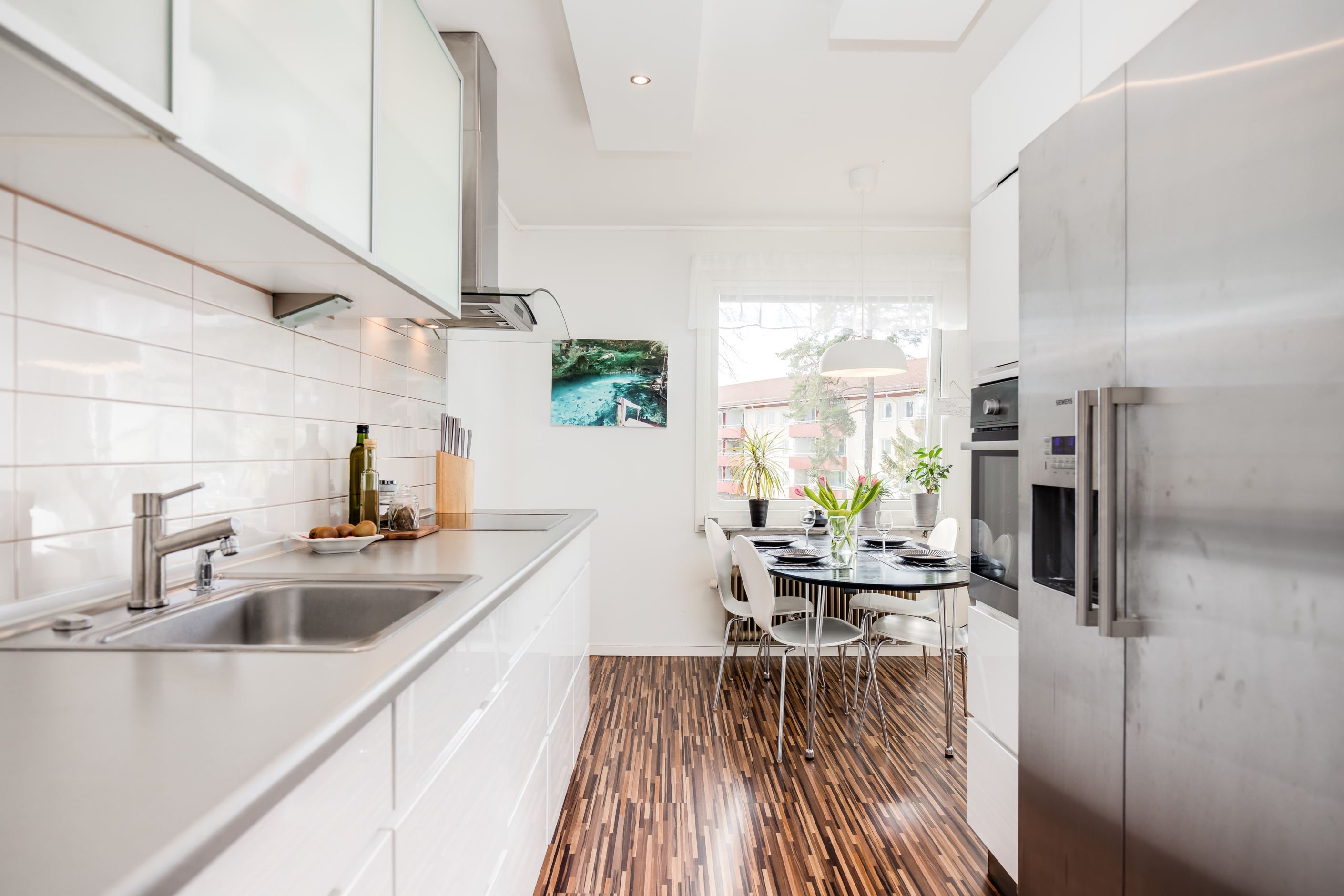 Kök med luftig matplats