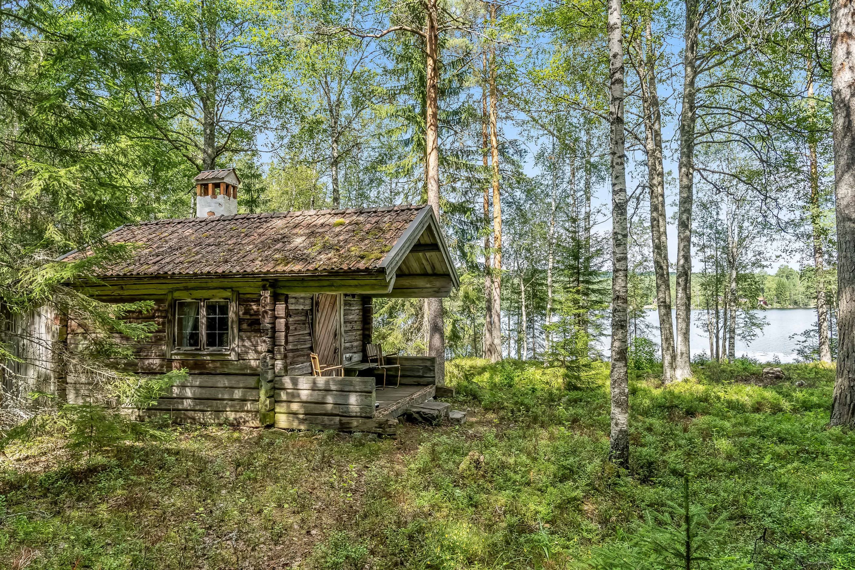 Gäststuga med veranda