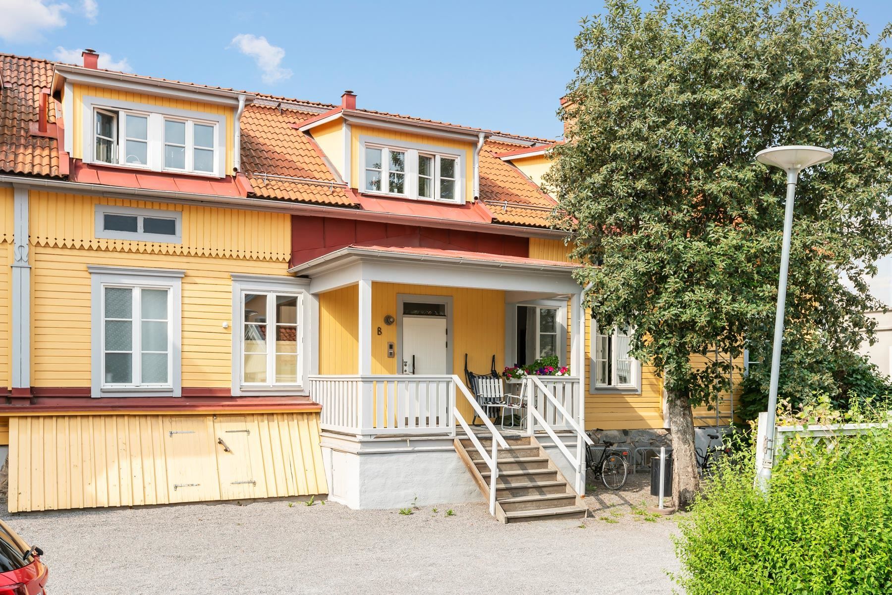 Takvåning på andra våningen