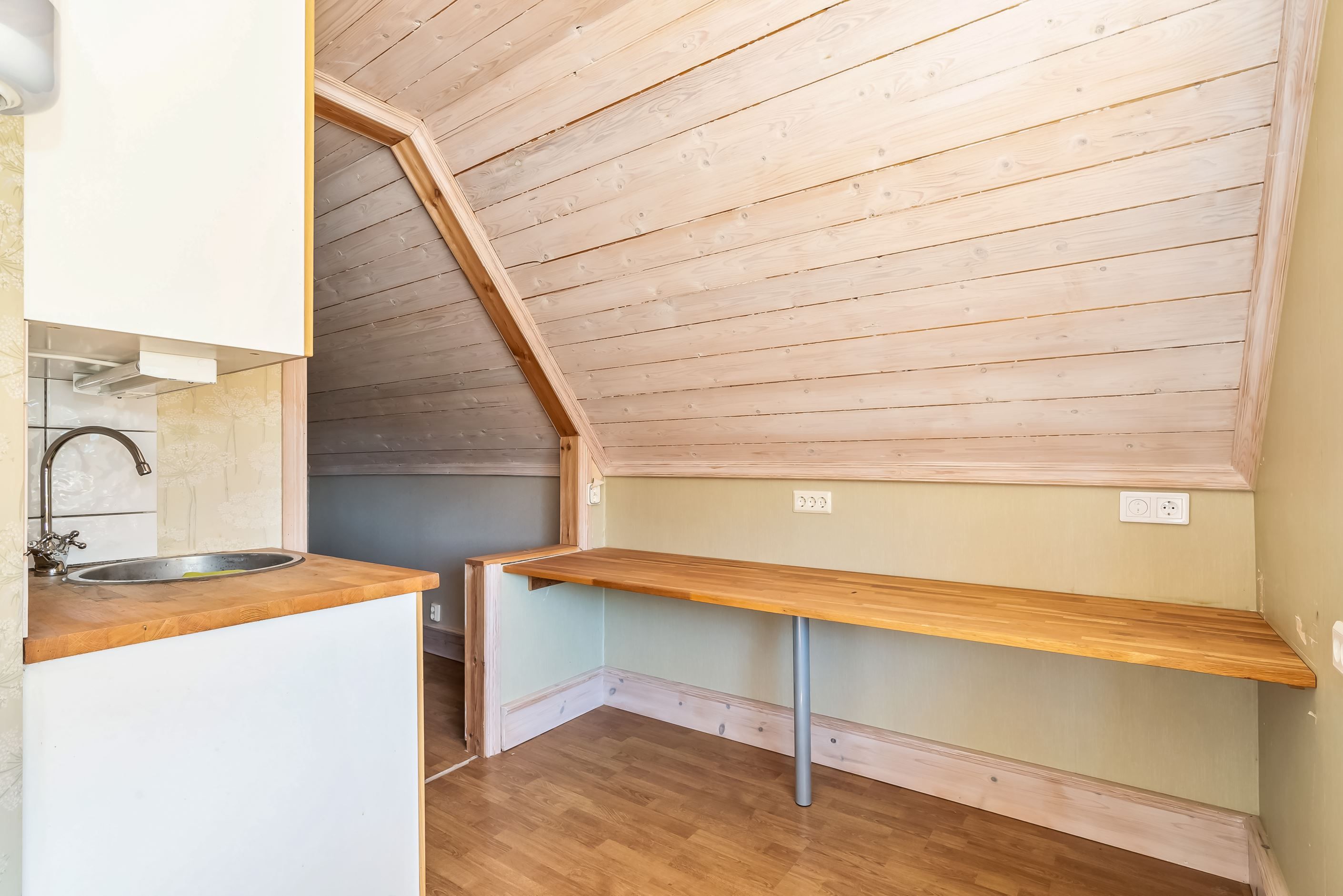 Kontor i "Burspråket"