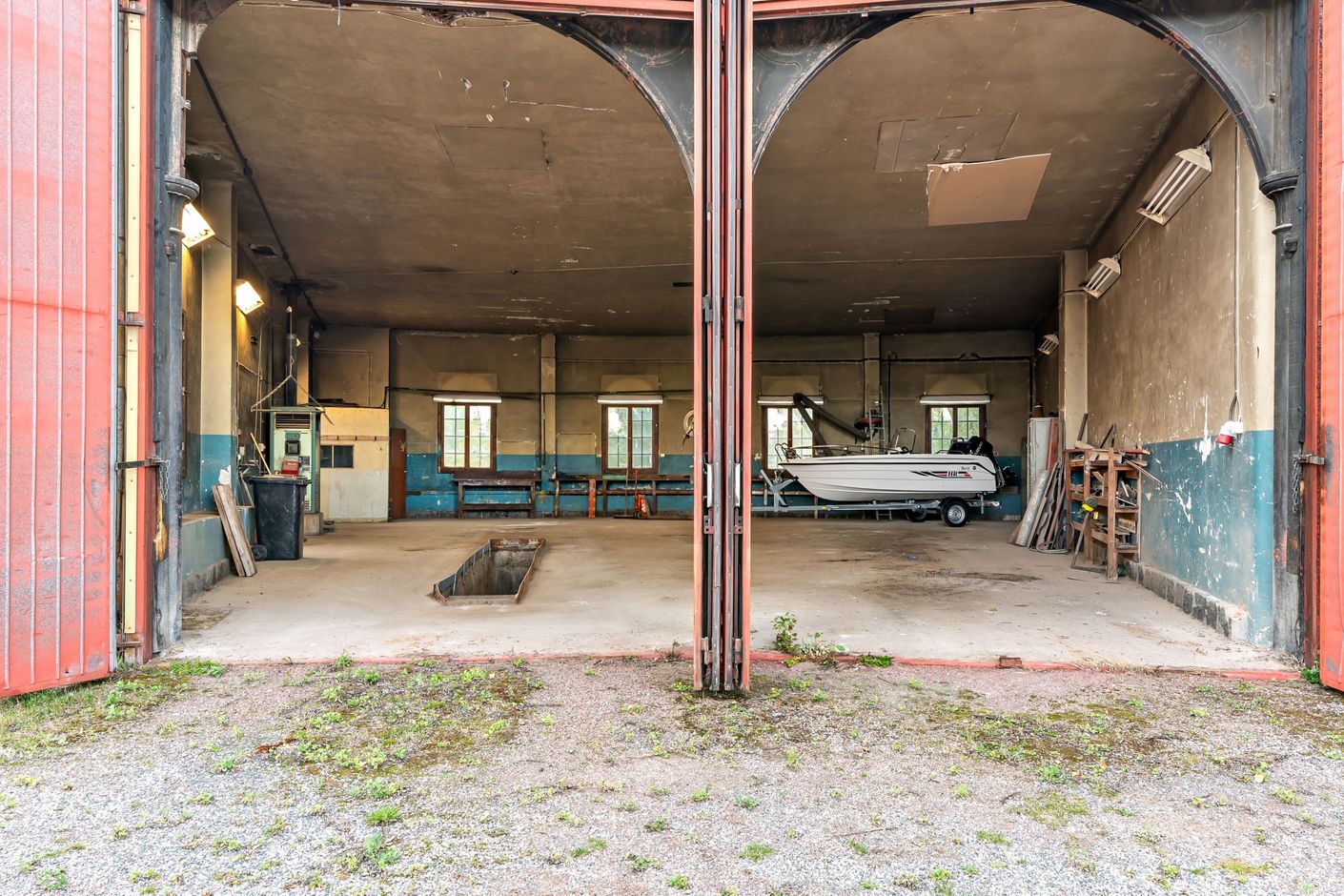 Garage