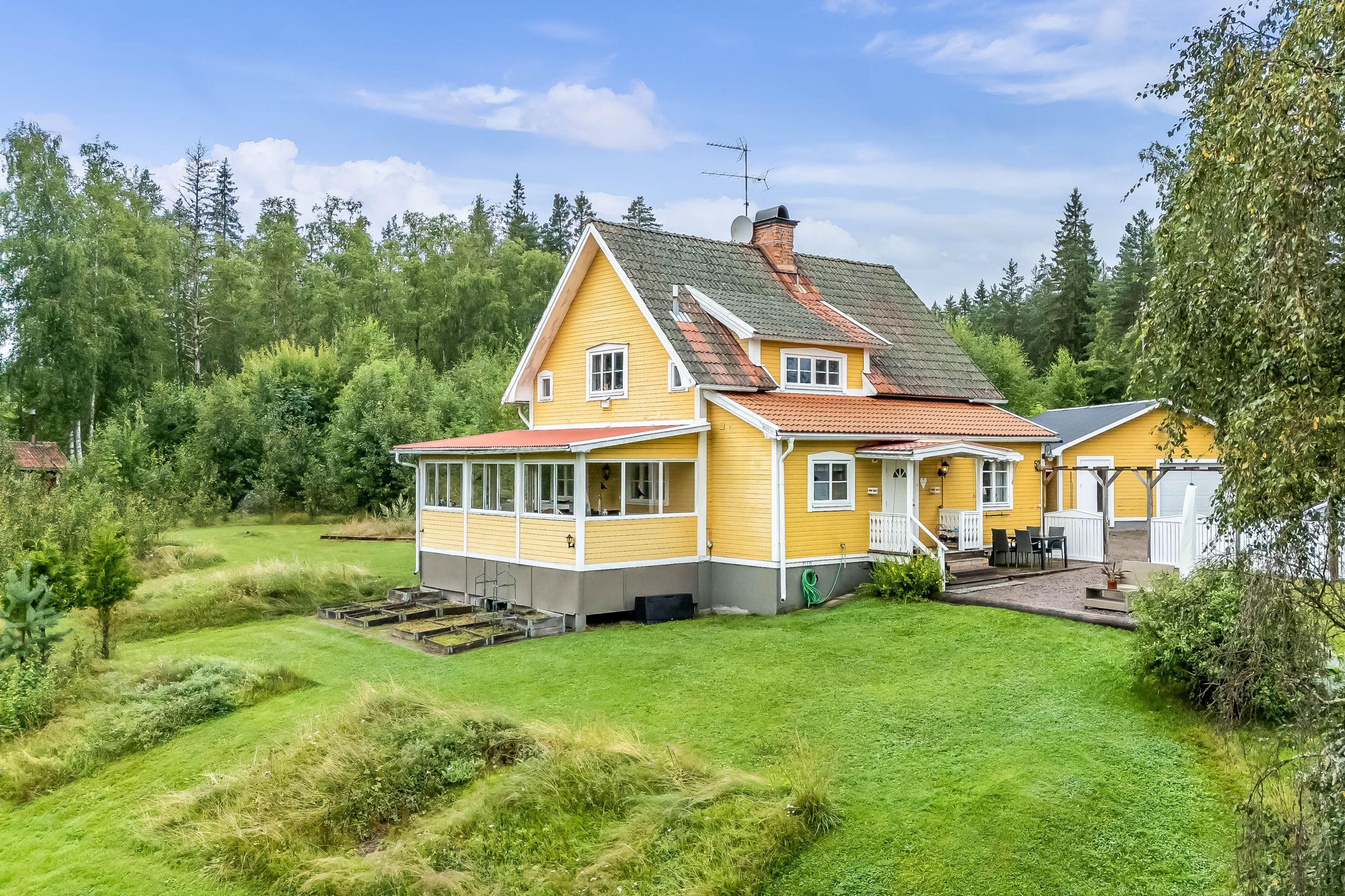 Familjevilla med stor tomt i Böle